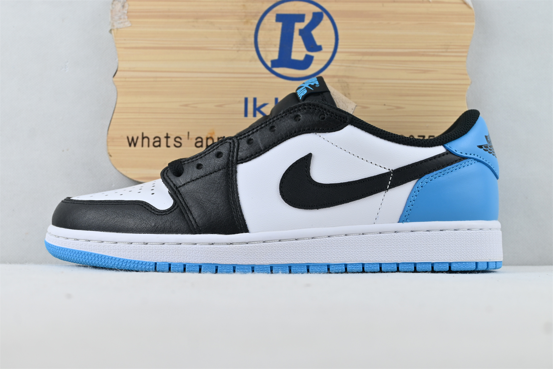 Jordan 1 Low Blue