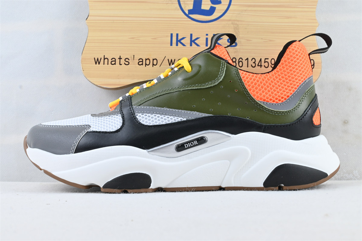 D10r B22 Khaki