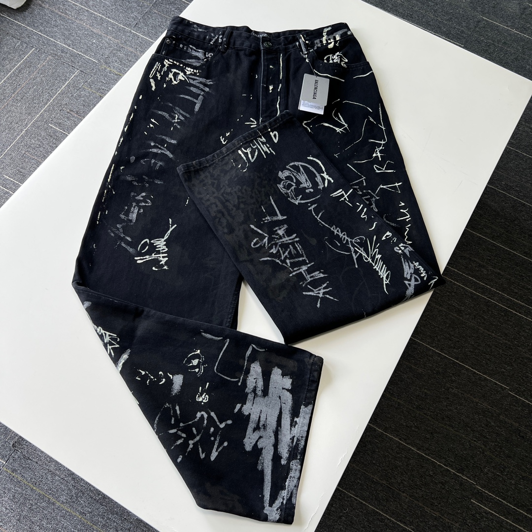 Balenciage pants