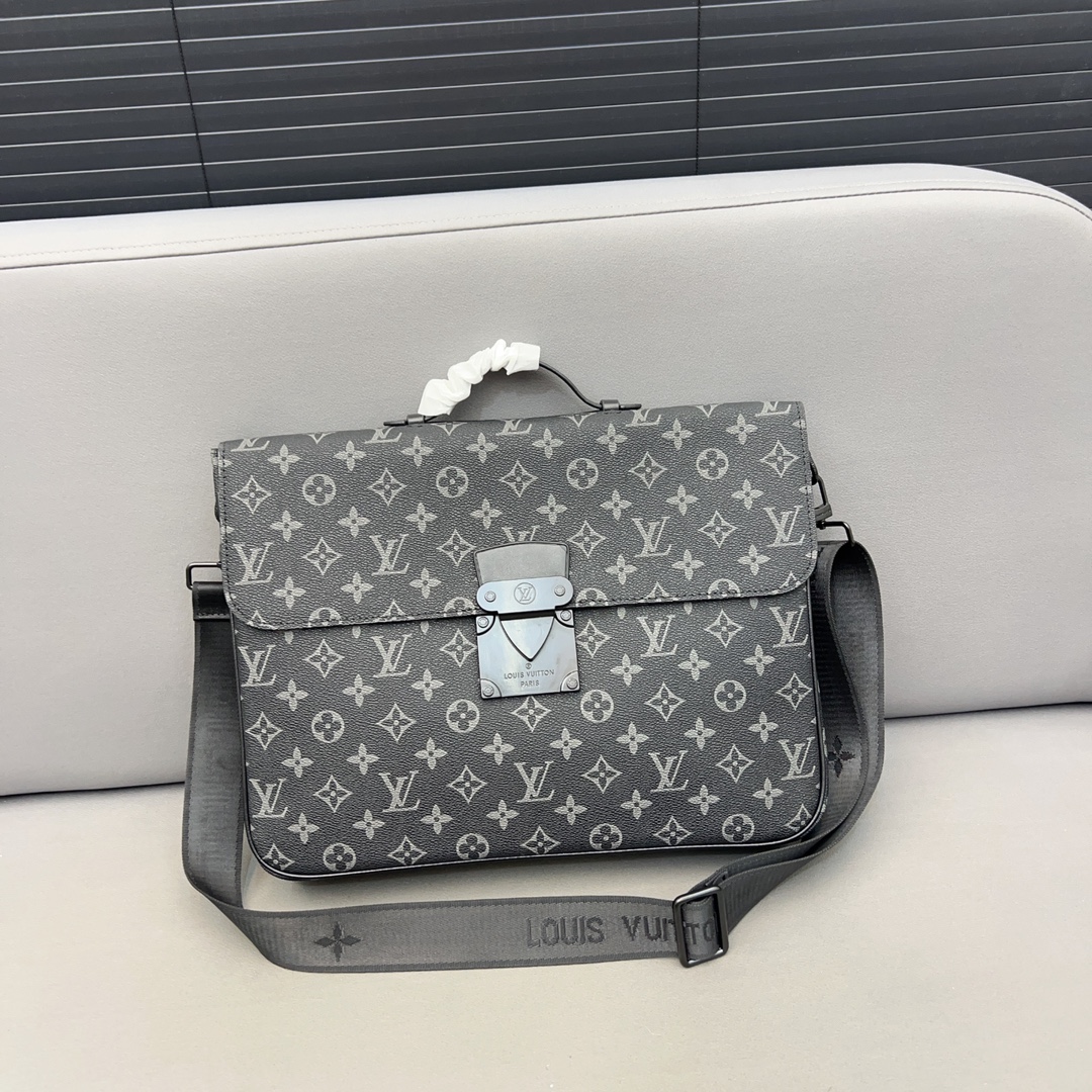 L0vis Vvtt0n bag