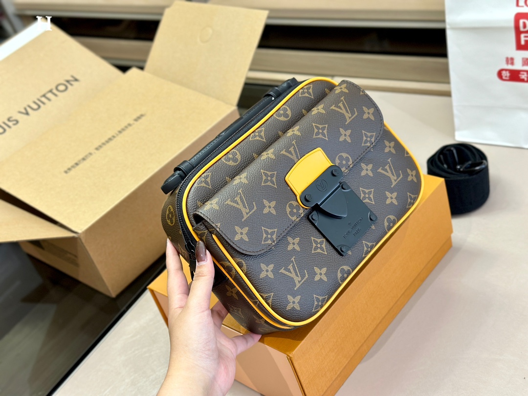 L0vis Vvtt0n bag