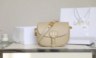 D10r Bobby Bag