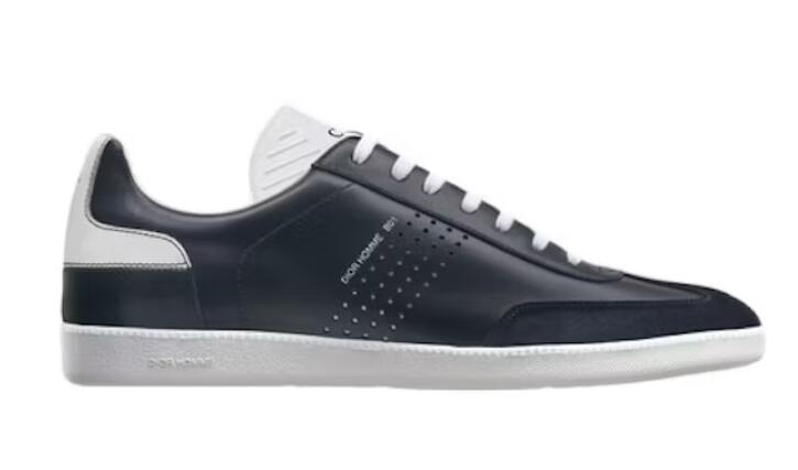 D10r B01 Black White