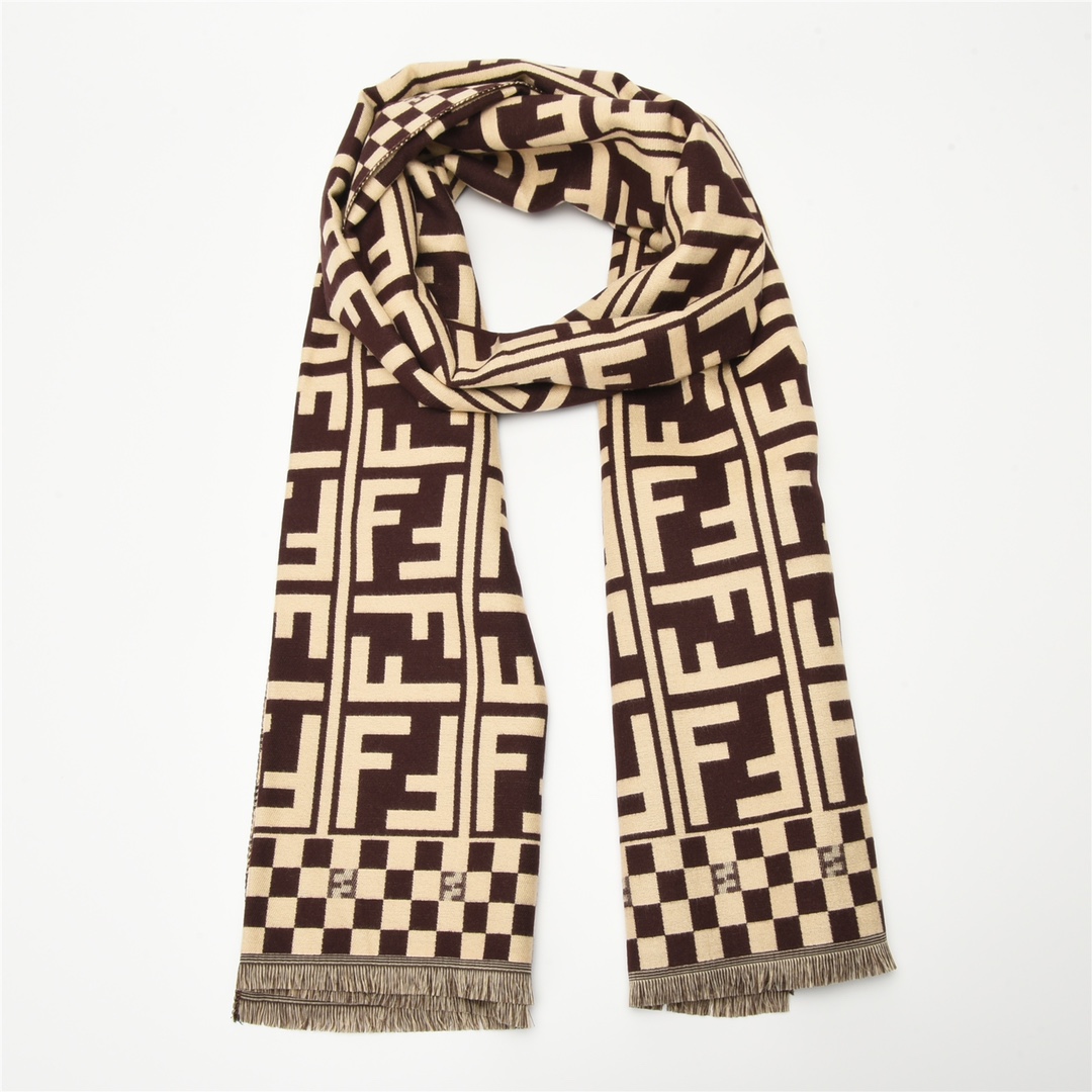 F**di Scarf