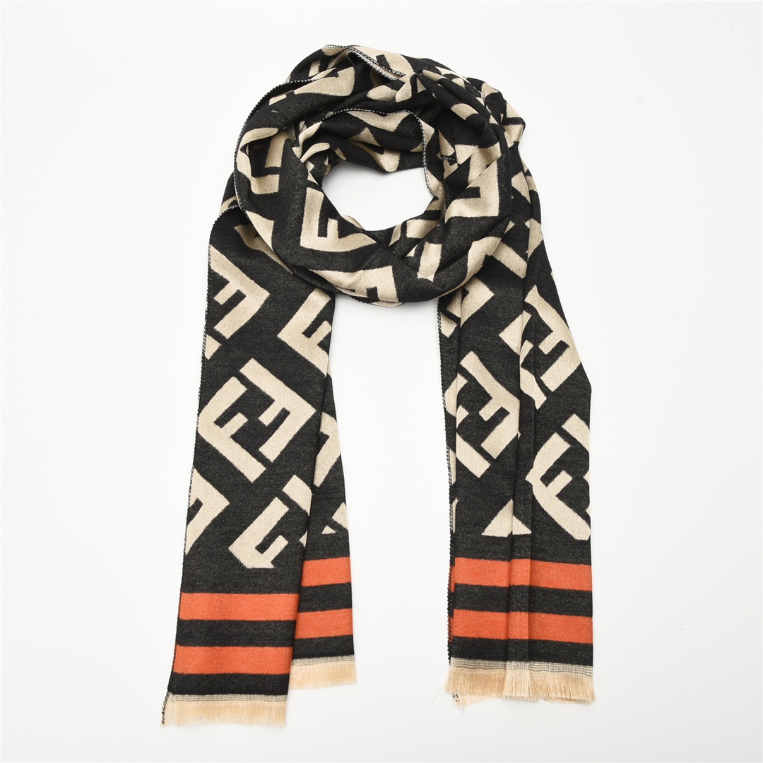 F**di Scarf