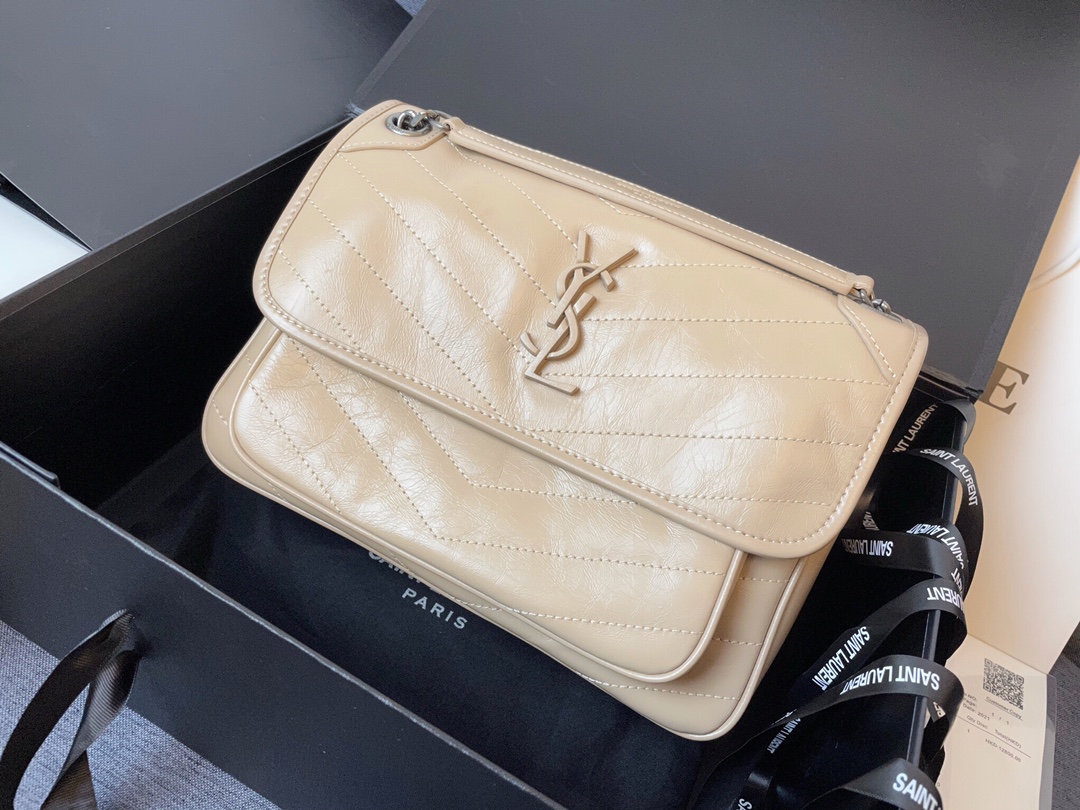 Sa1nt Lau*nt Beige Medium Niki Shoulder Bag In 2646 Dk Toffee