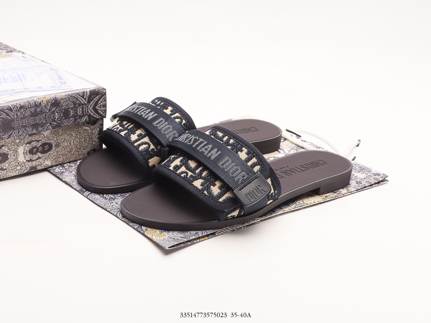 D10r slipper