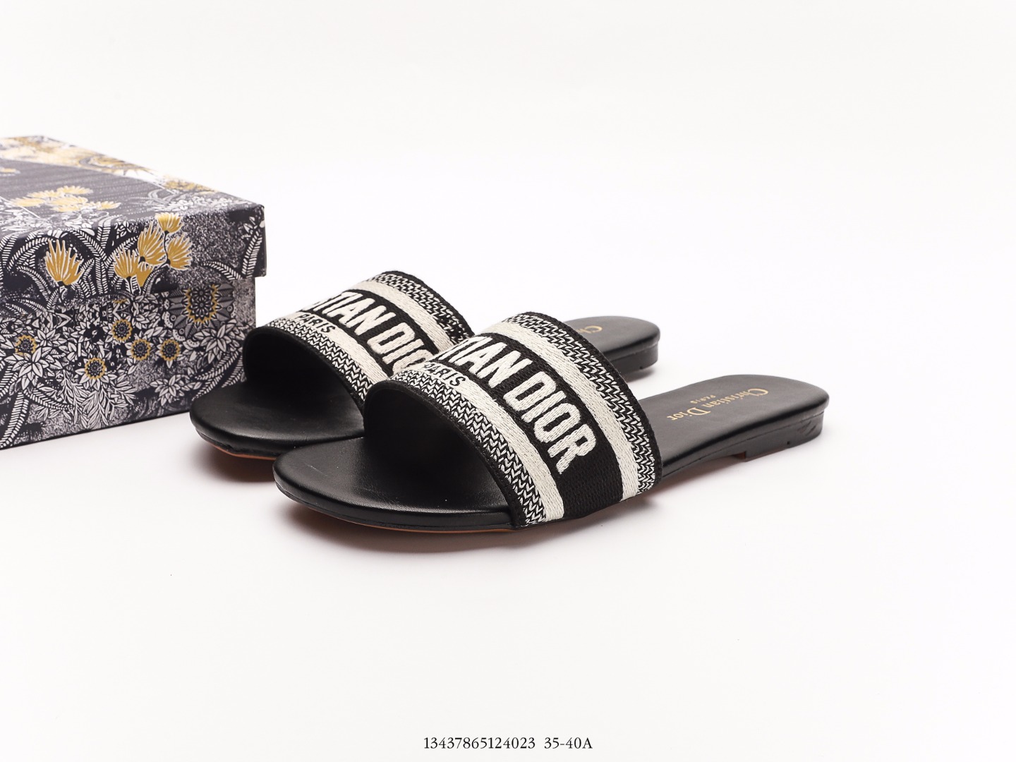 D10r slipper