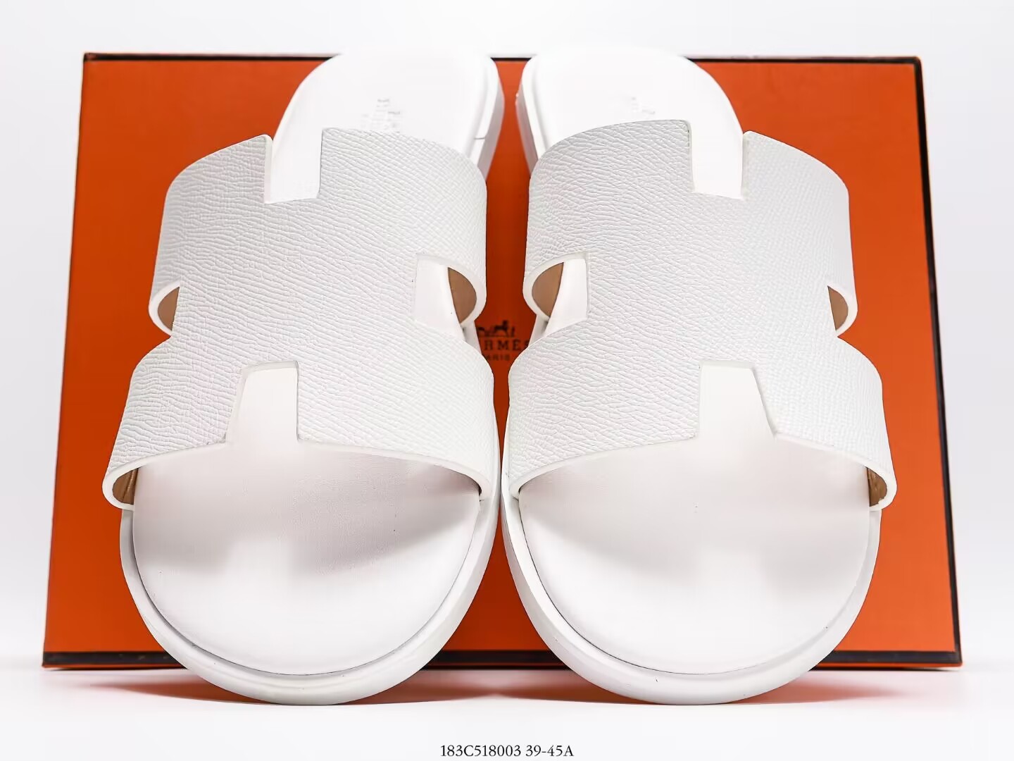H**me5 Slipper