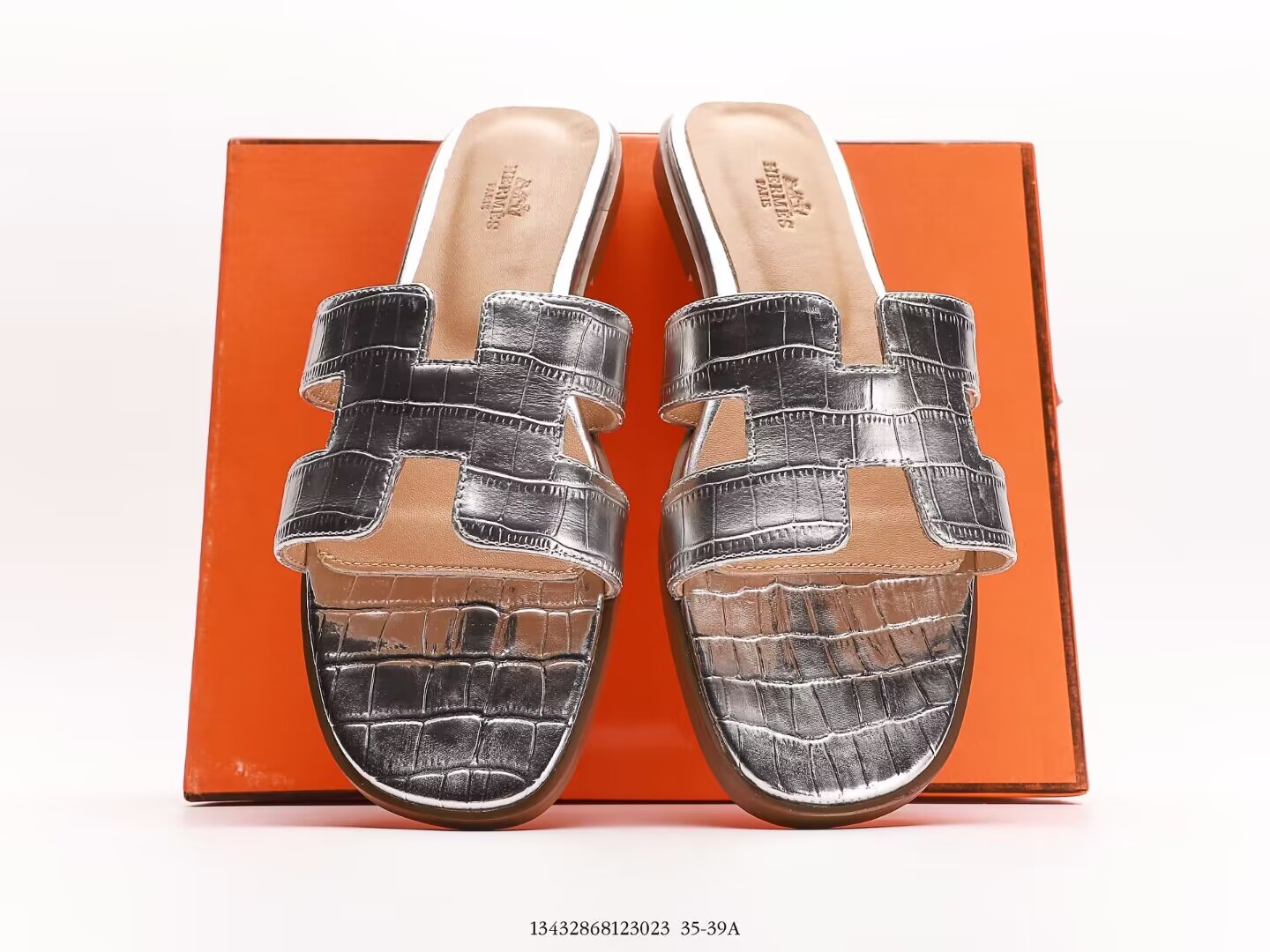 H**me5 Slipper