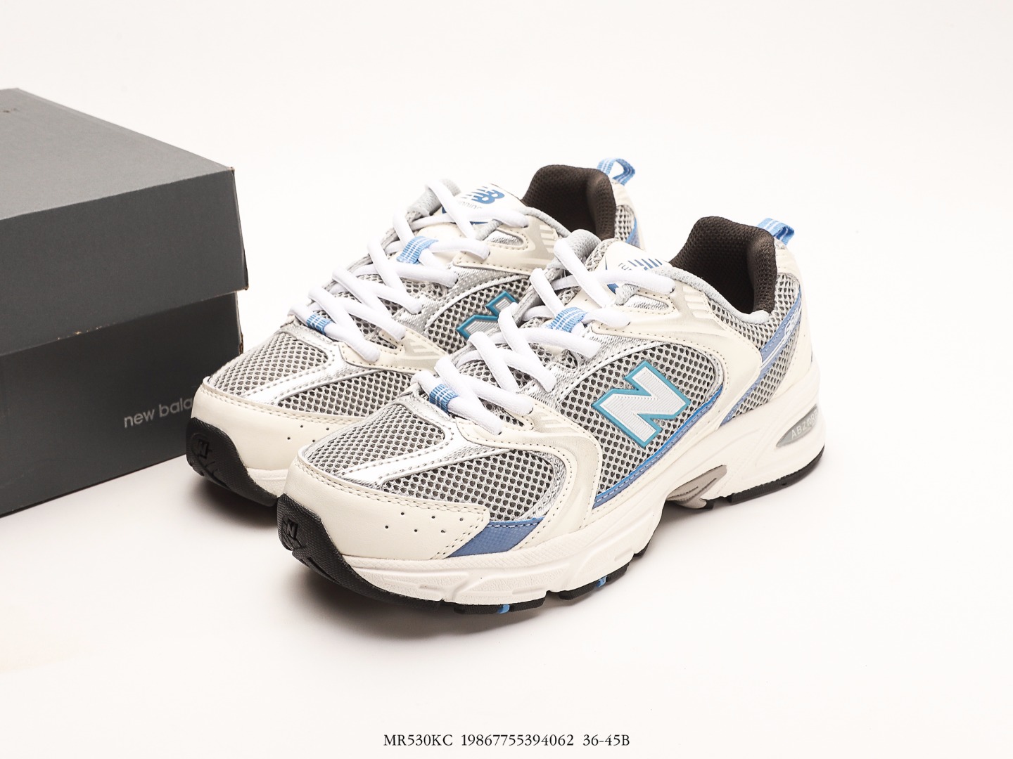 New Balance 530