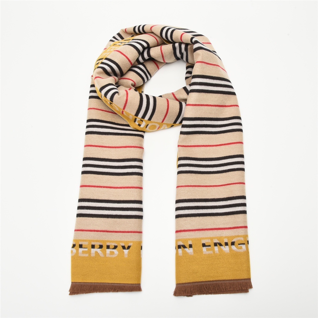 Bv*b*rry Scarf