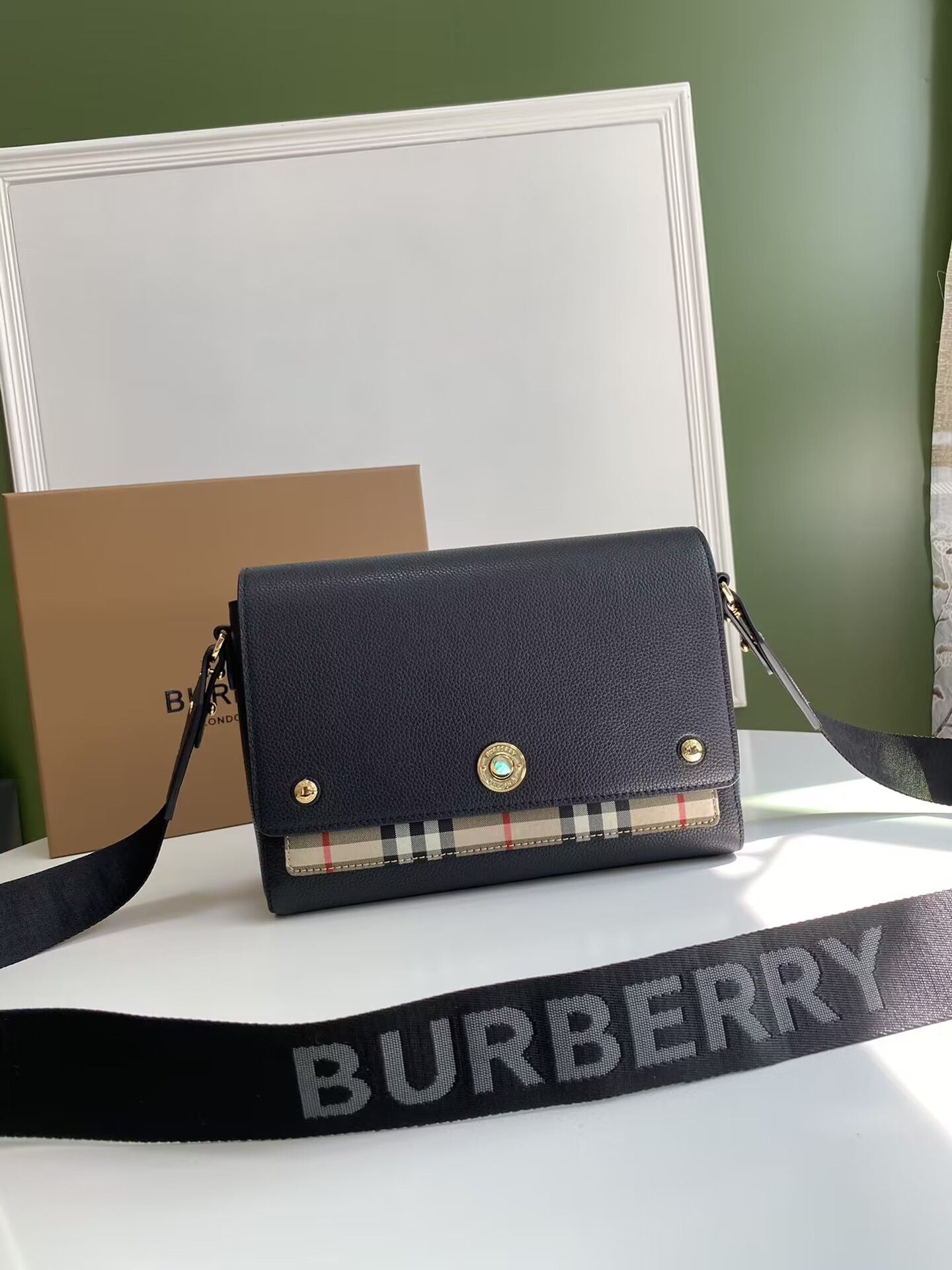 Bv*b*rry Note Vintage
