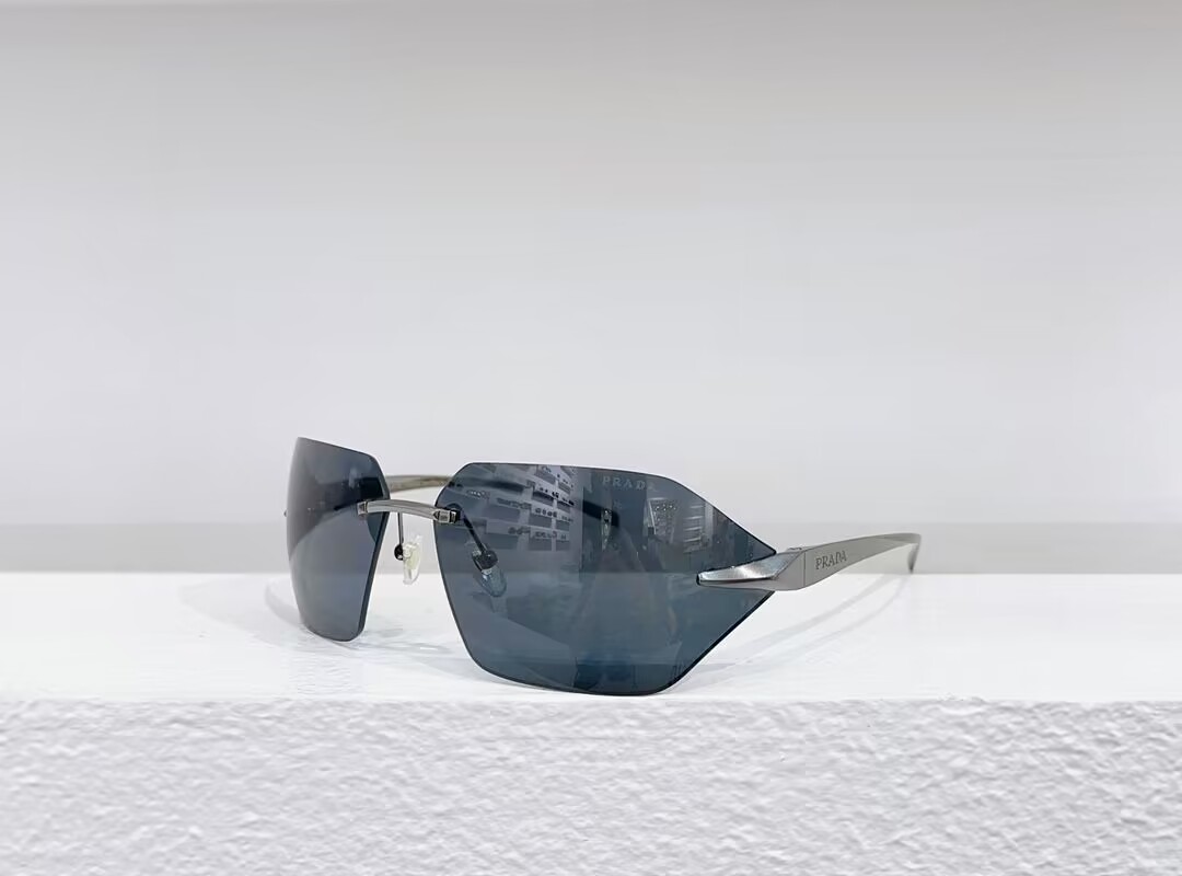 Pra*a Sunglasses