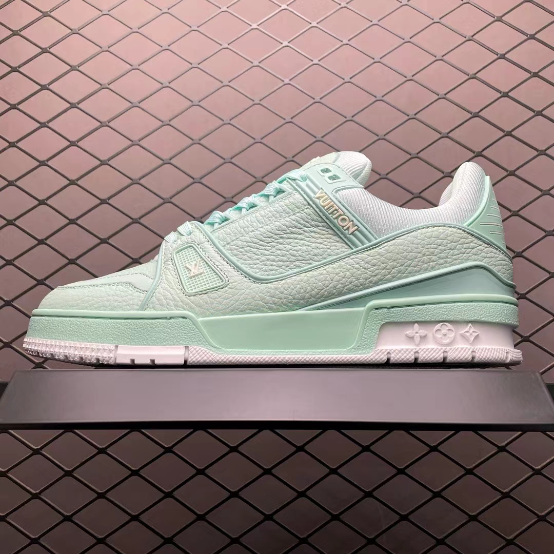 L0vis Vvtt0n Trainer