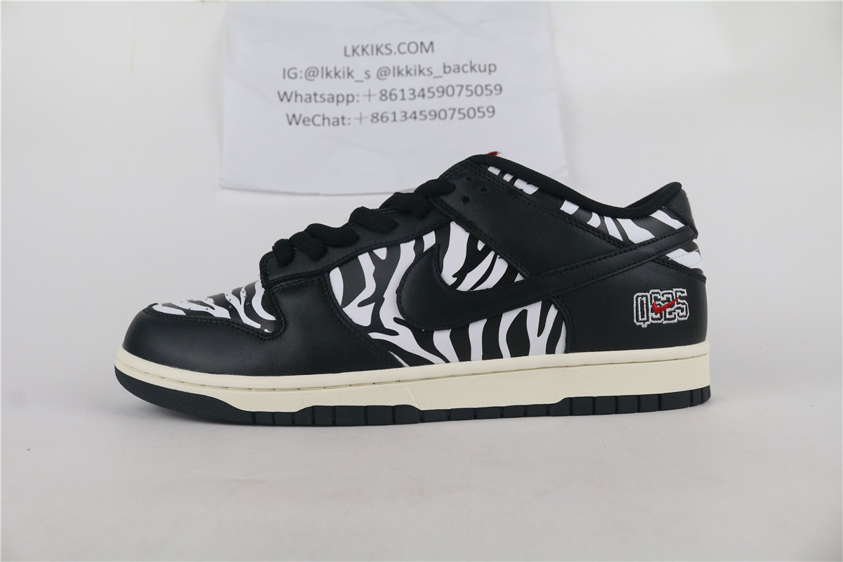 Nike SB Dunk Low QS Quartersnacks Zebra